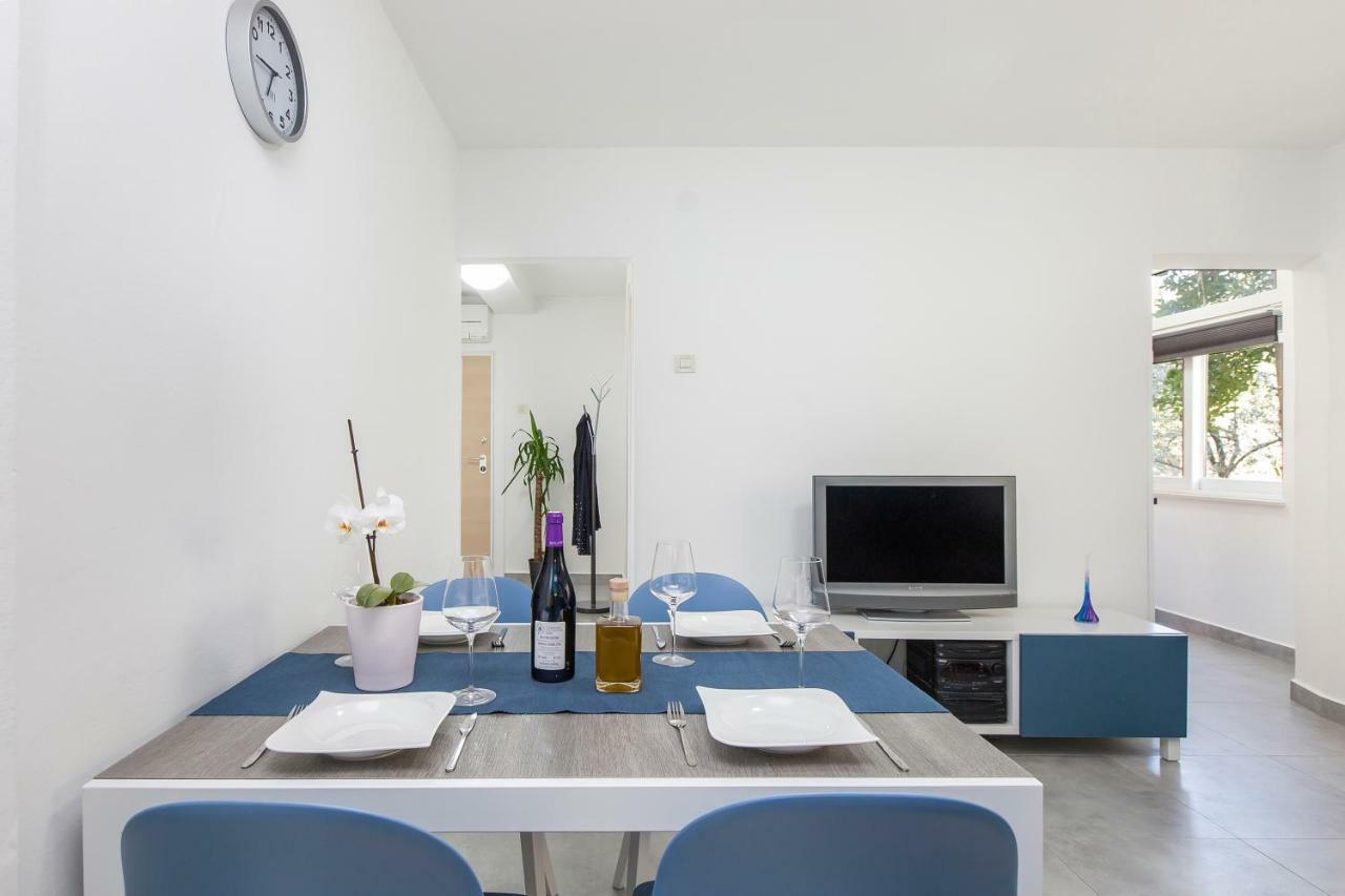 Apartment Dora Rabac Exterior photo